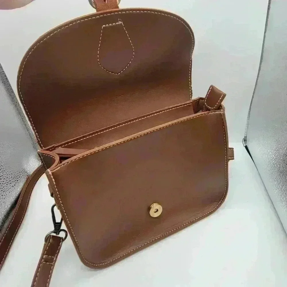 Retro Saddle Bag-Brown Cross Back Faux Leather Side Back Handmade - Picture 11 of 13